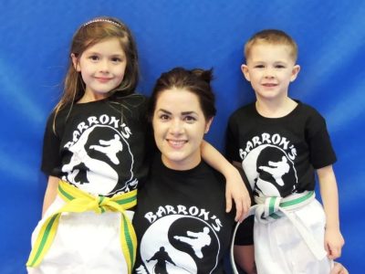 barrons-martial-arts-site-images_family-karate-classes-3